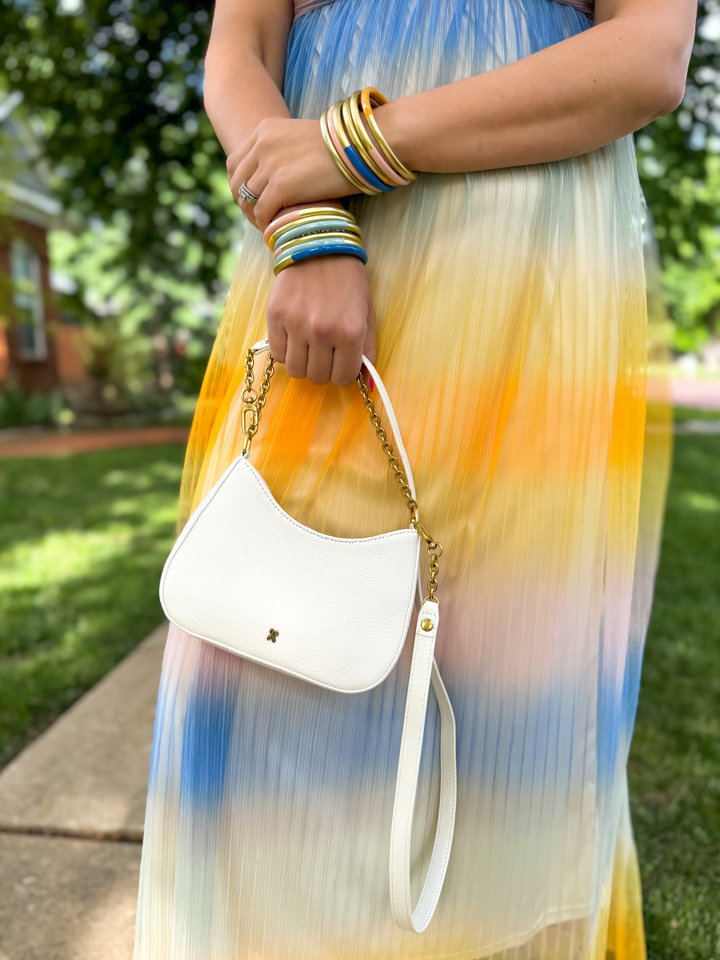 Handbags & Wallets