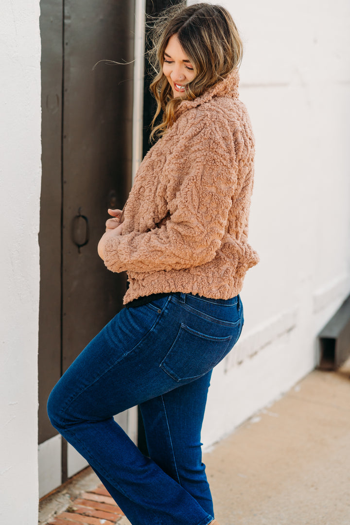 Billabong: First Light Jacket in Sweet Earth