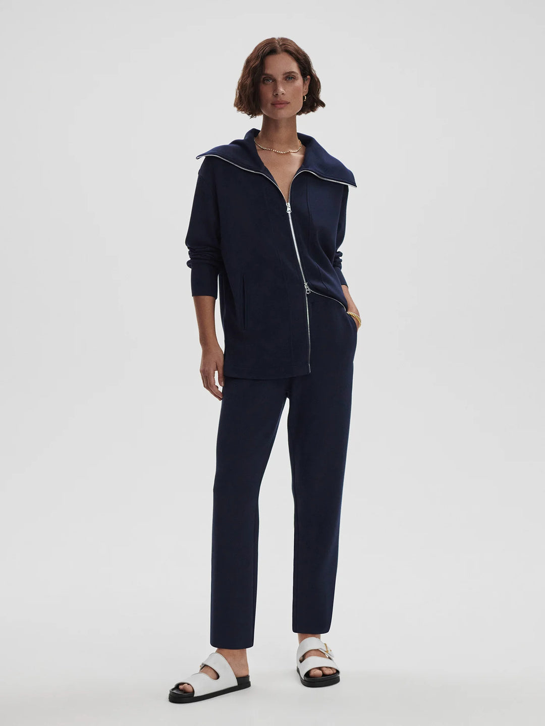Varley: The Slim Pant 27.5 in Navy (VAR02060)