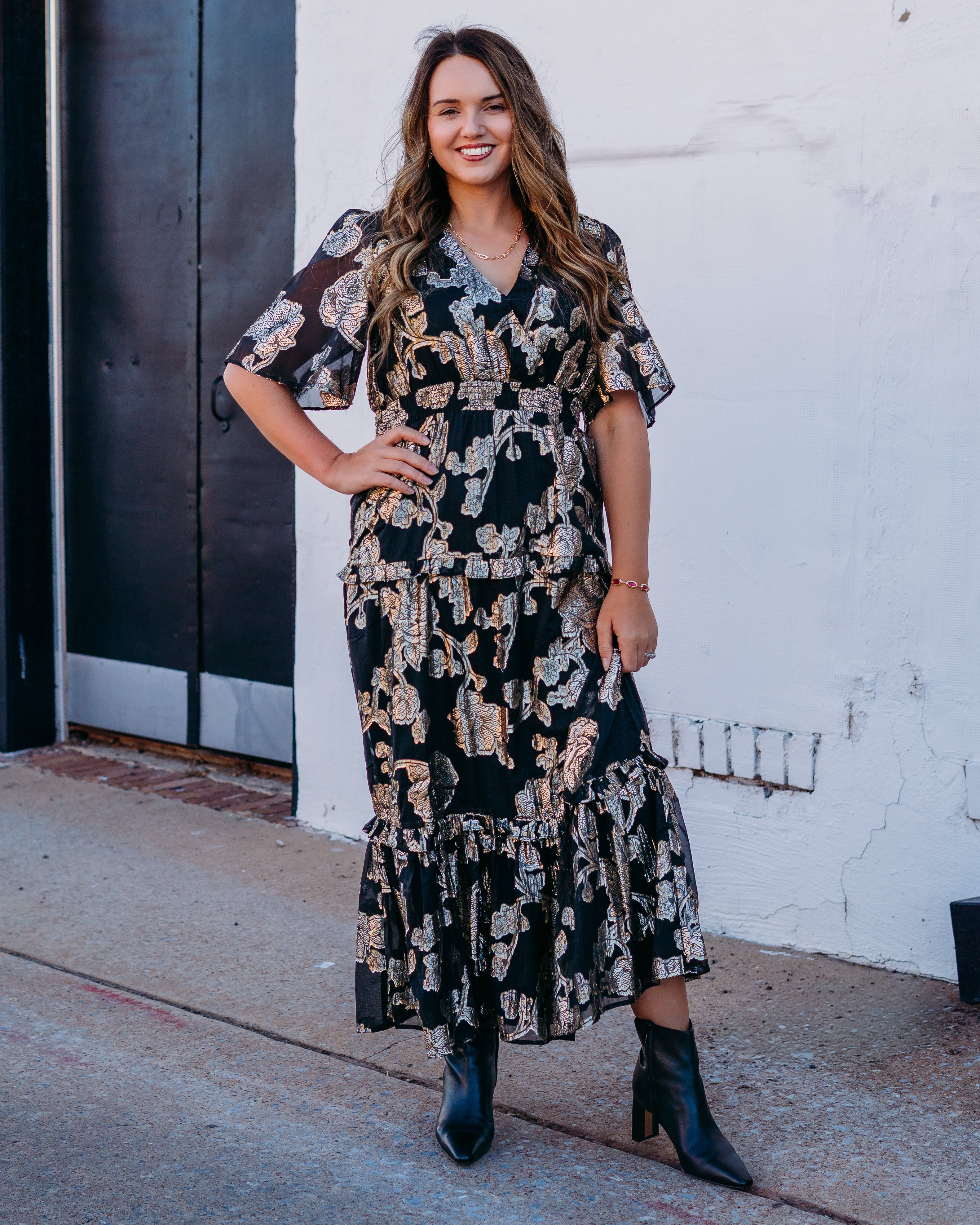 ワンピース Belted Jacquard Dress / Black Z Supply Kiera Jacquard Maxi Dress in Black | Elegant