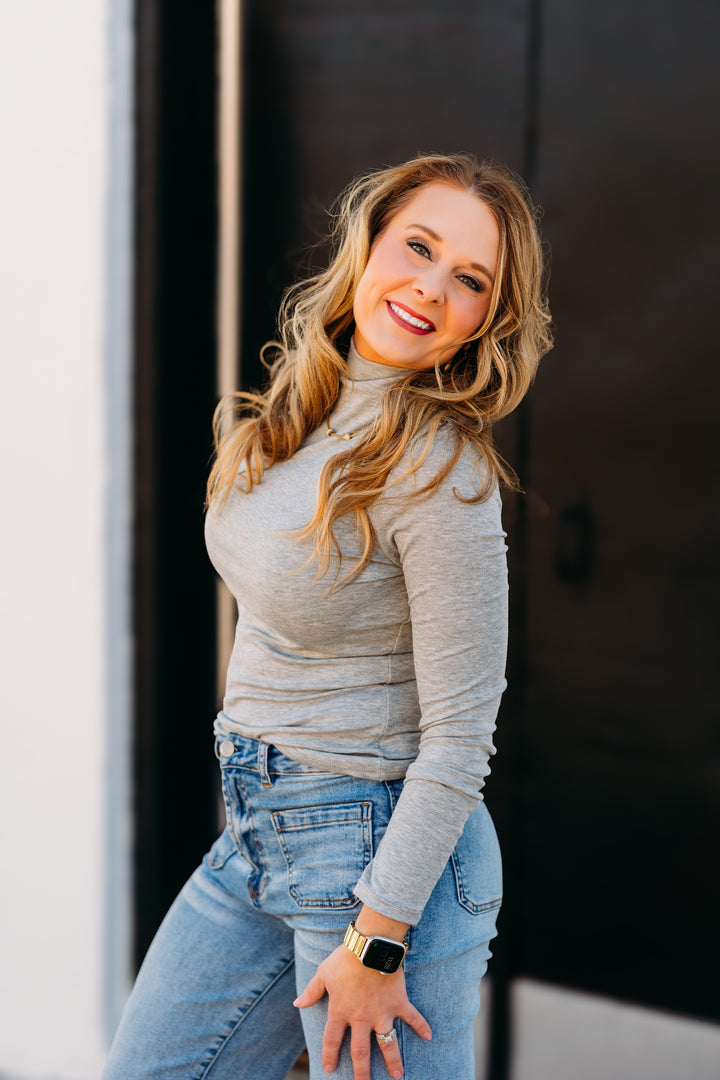 Z Supply: The Lira Top in Classic Heather Grey