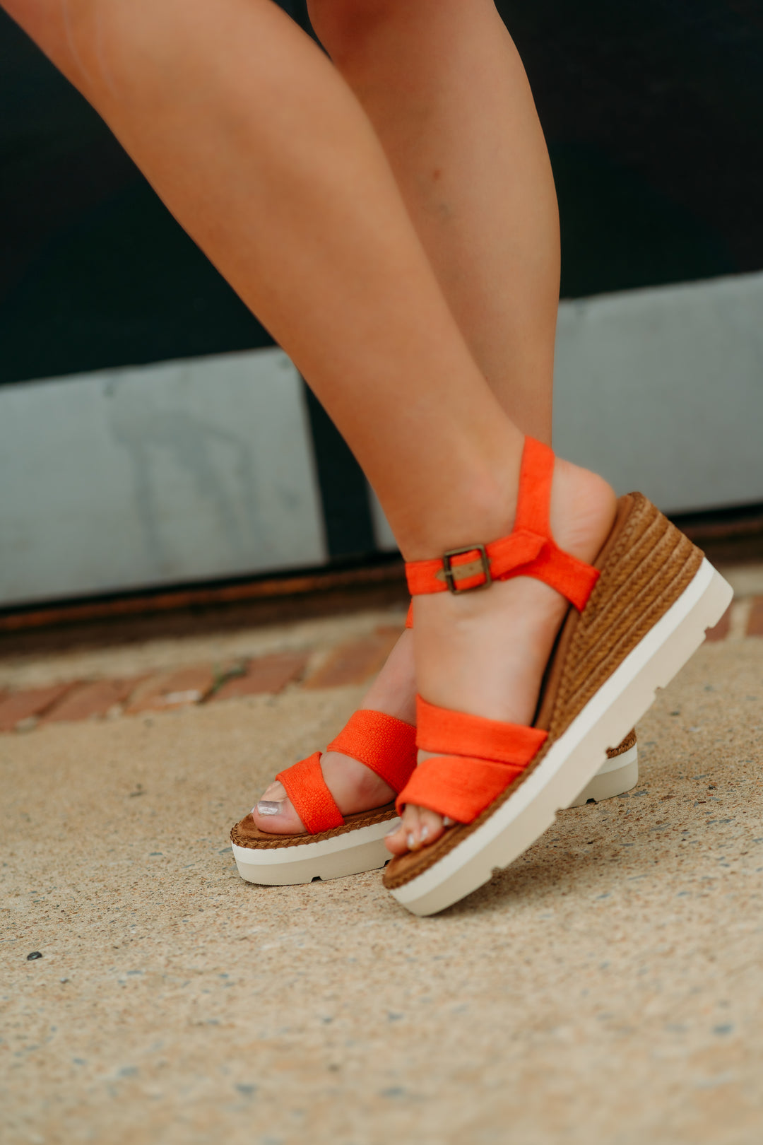 Toms: Darya Sandals in Red Flame