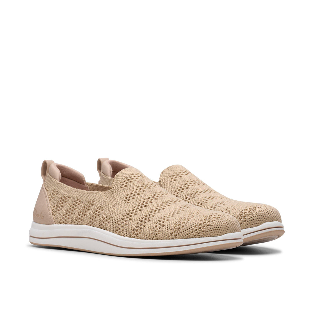Clarks: Breezey Izzy Sand