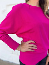 Load image into Gallery viewer, Esqualo: Batwing Top in Fuchsia F23.07540
