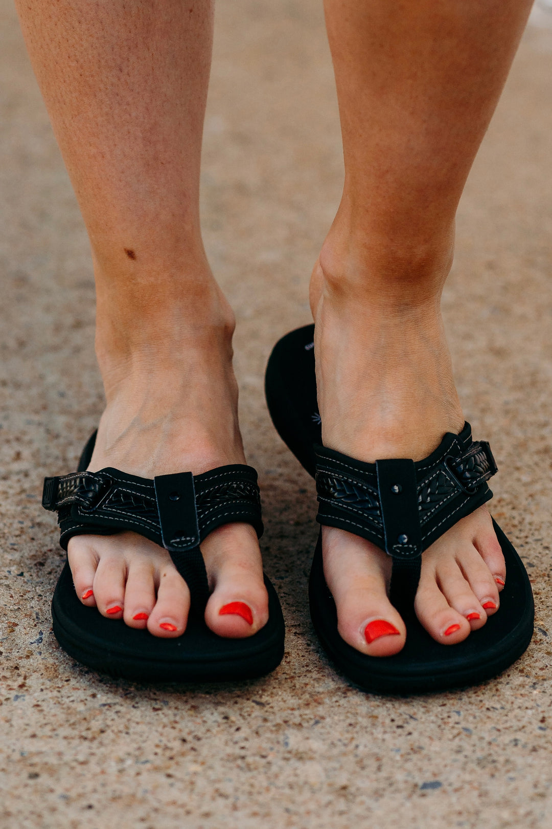 Clarks: Breezey Sun Black/Black