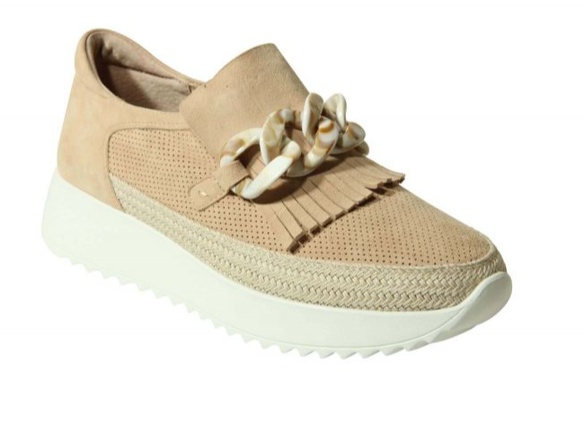 Vaneli: Qerene Sneaker in Nude Suede