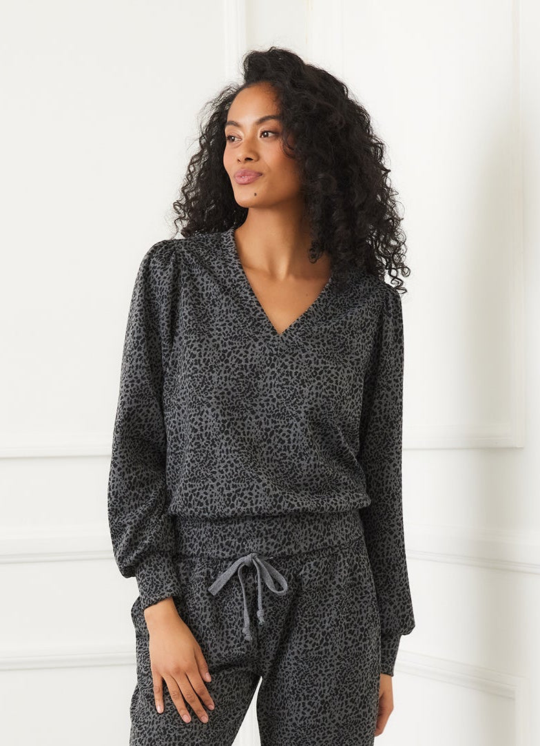 Karen Kane: Animal Print Puff Sleeve V-Neck Sweatshirt in Print