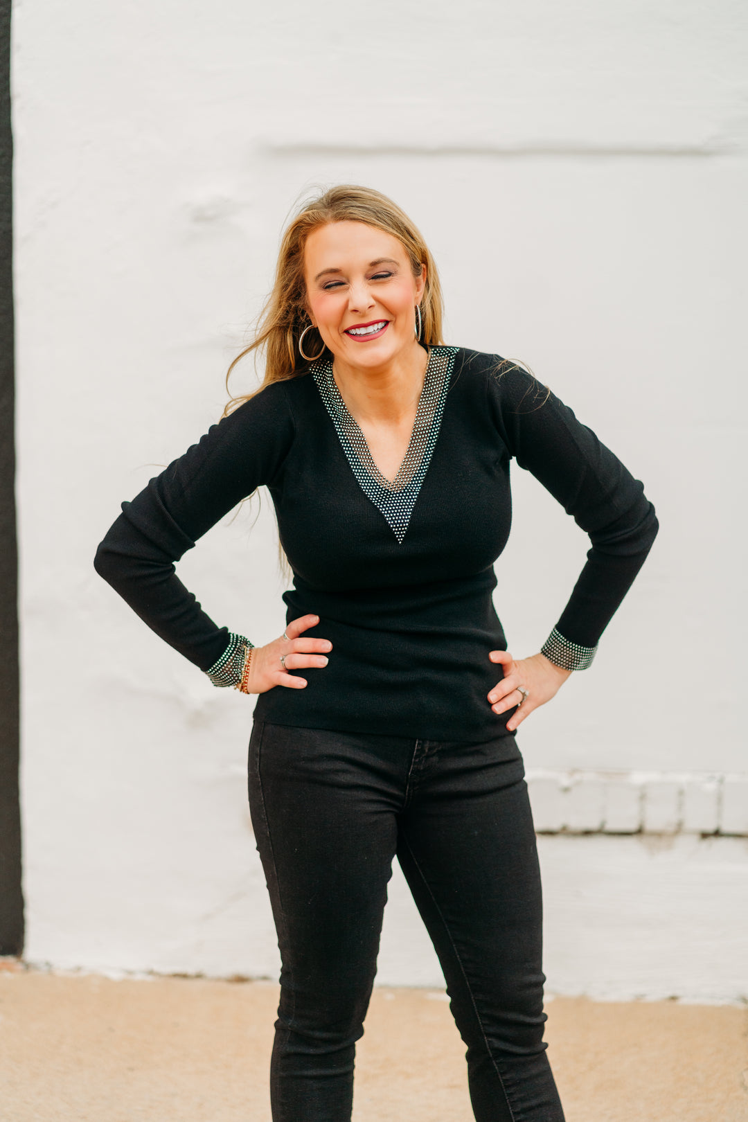 Frank Lyman: Black sweater 244698U