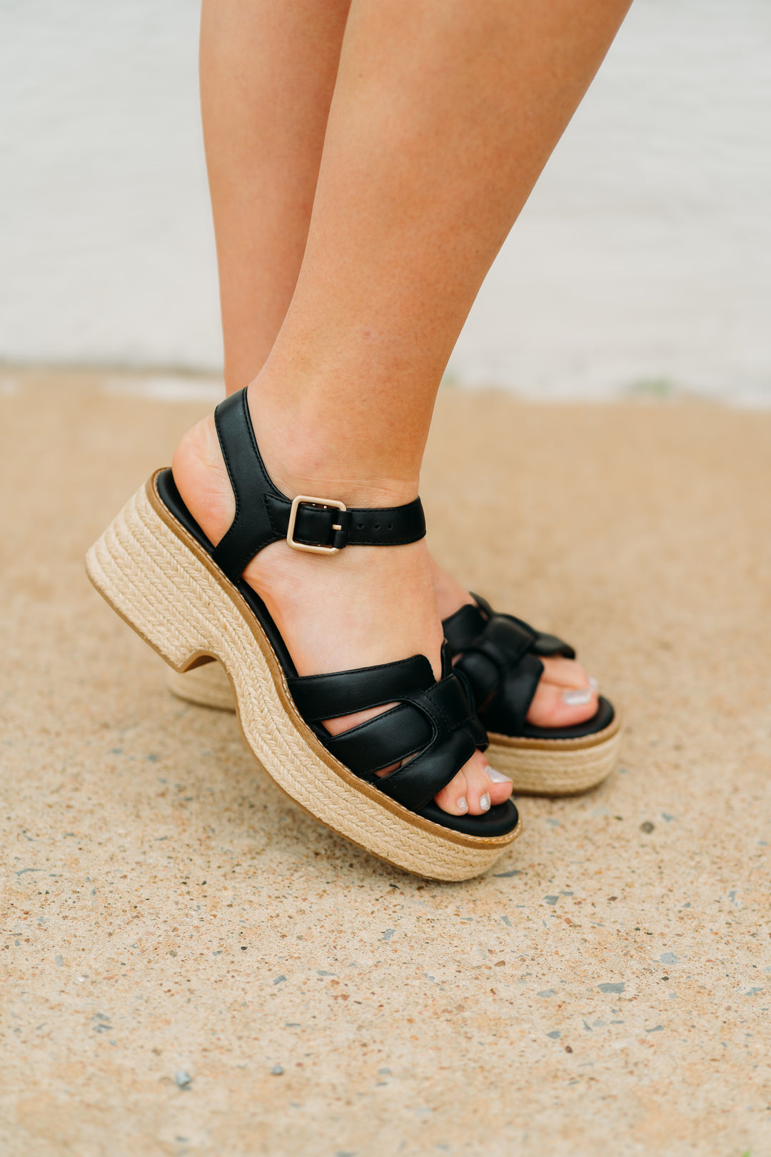 Clarks: Coledale Strap Black Leather Sandals