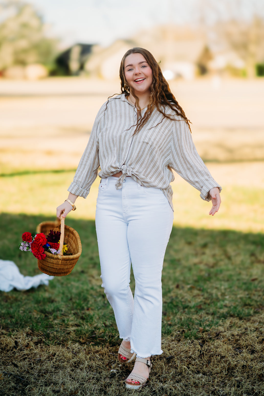 Daze: Shy Girl in White Lightning