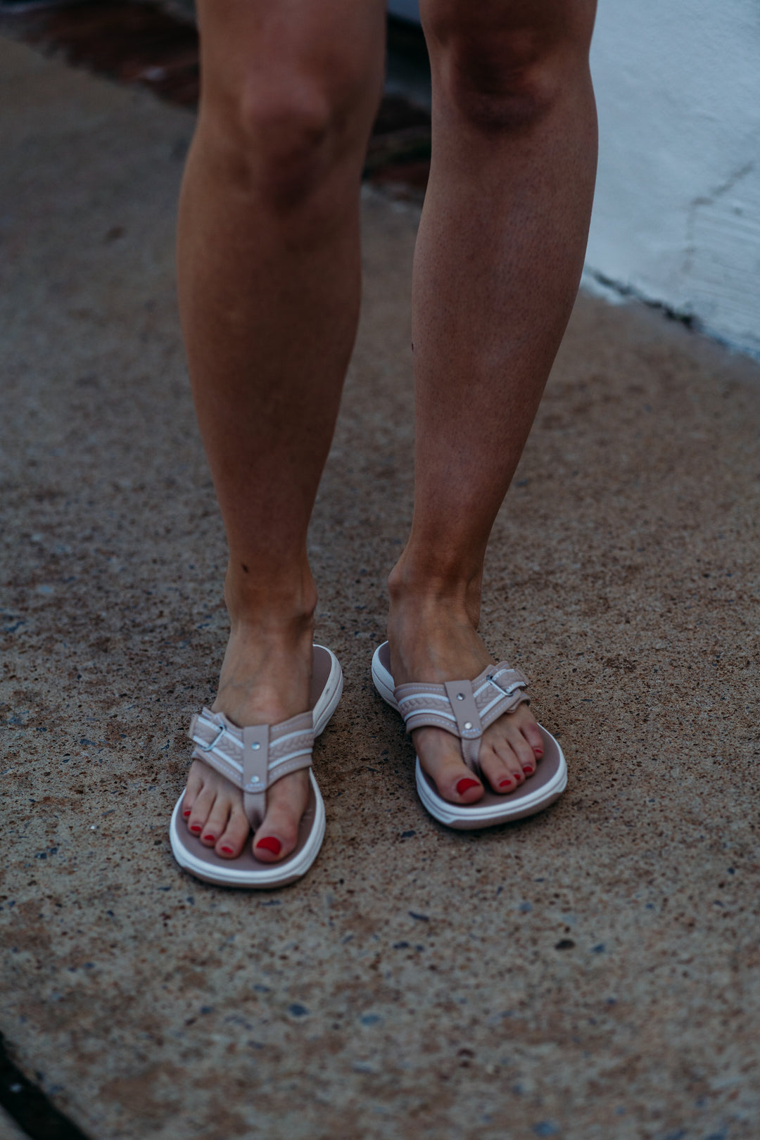 Clarks: Breezey Sun Sand