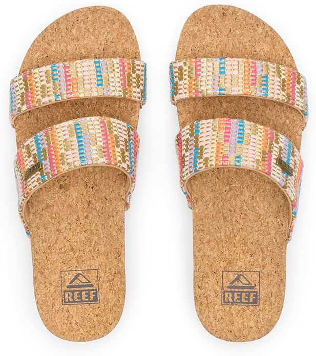 Reef: Cushion Vista HI in Beachy Woven