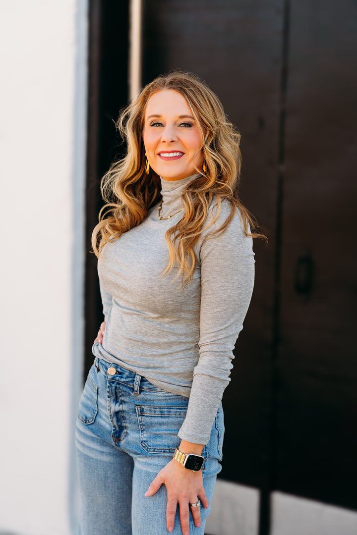 Z Supply: The Lira Top in Classic Heather Grey