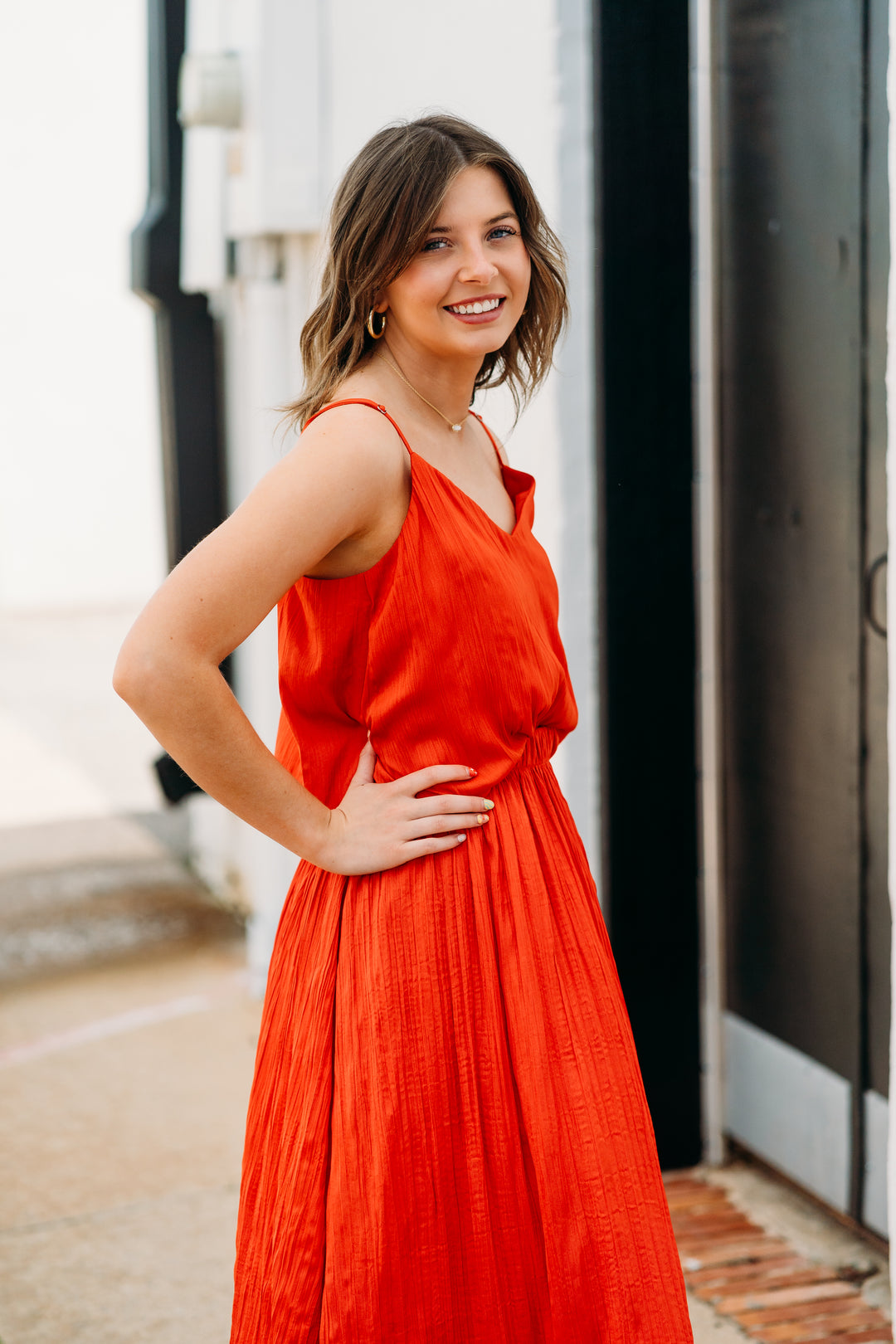 Z Supply: Fiore Crinkle Satin Tank in Cabana Red