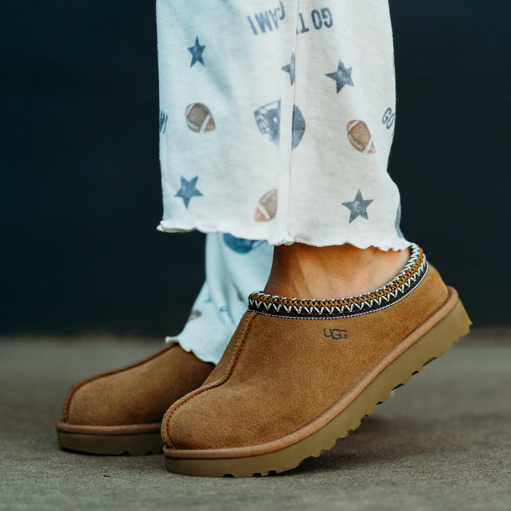 Ugg: Tasman Slipper in Chestnut - The Vogue Boutique