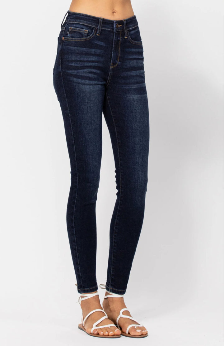 Judy Blue: Hi-Waist Skinny W Handsanding 82253REG