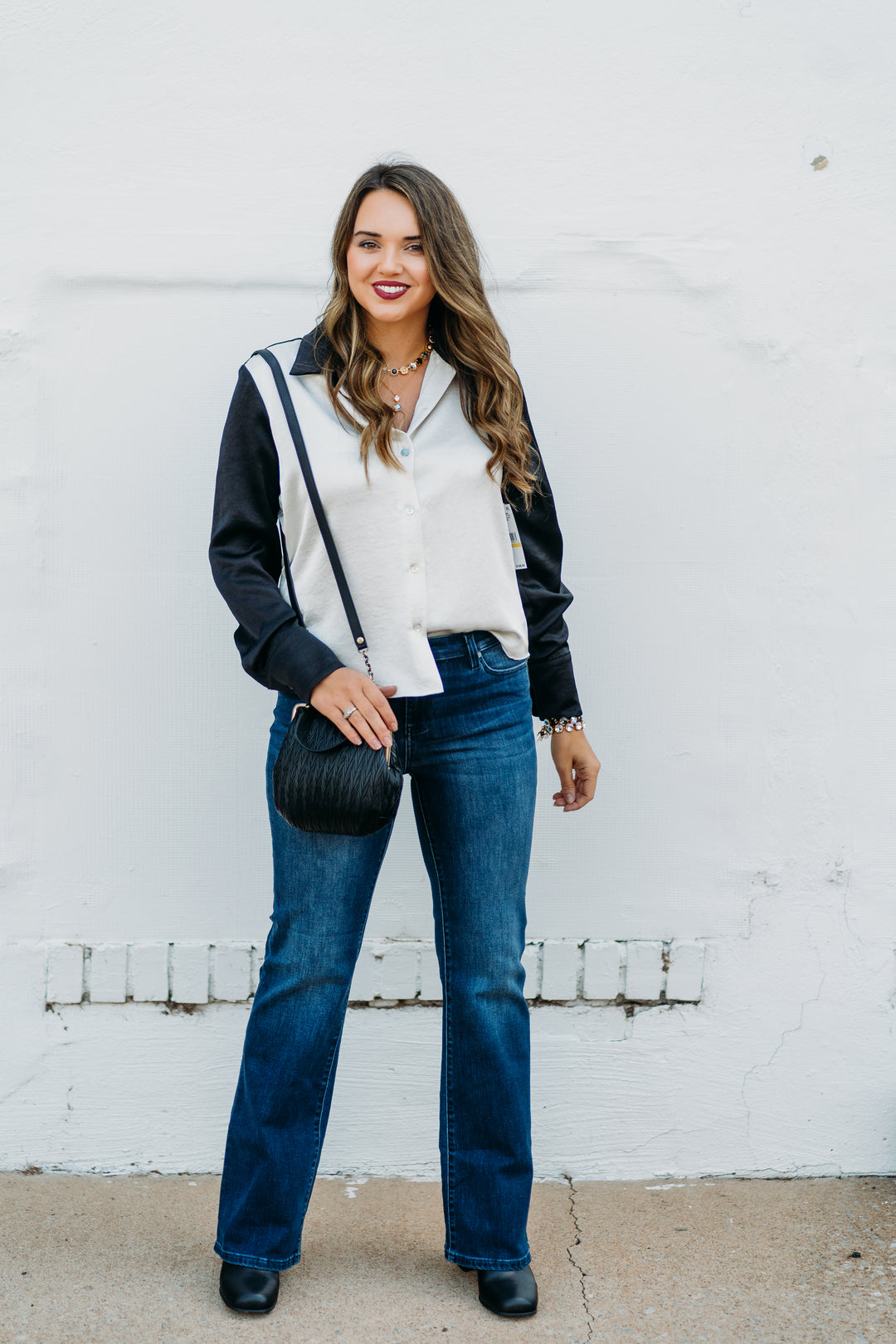 Karen Kane: Colorblock Shirt in Cream/Black 3L11810