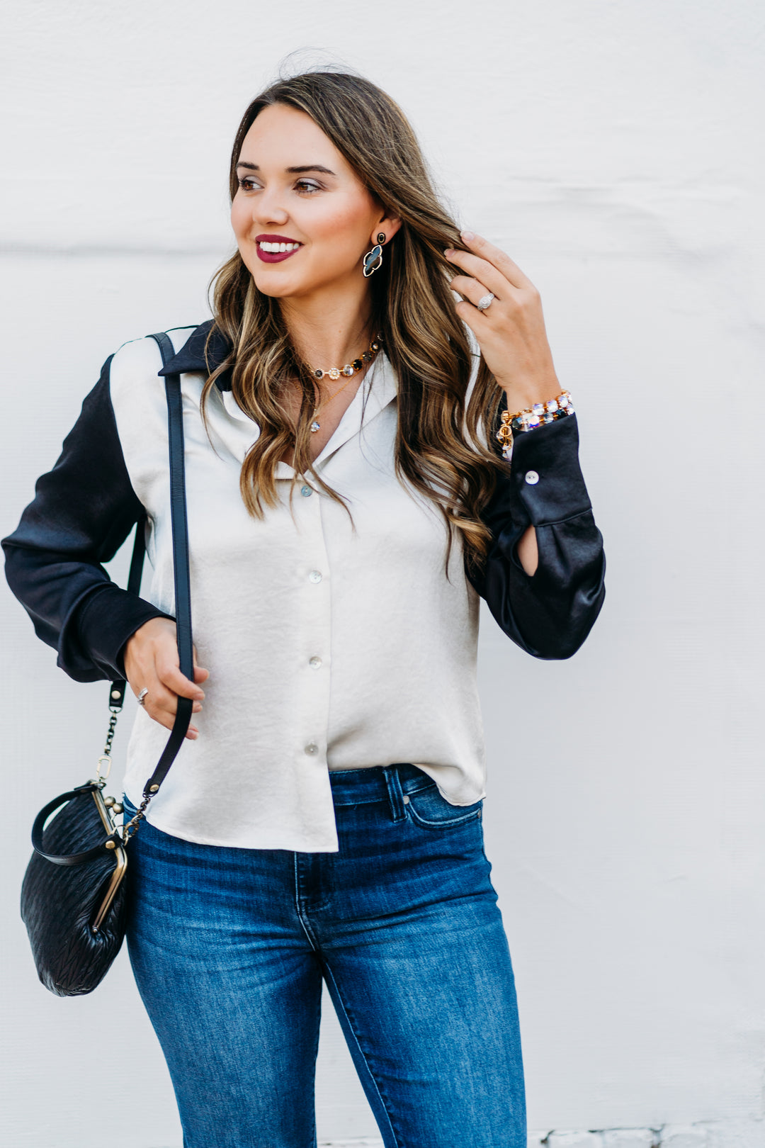 Karen Kane: Colorblock Shirt in Cream/Black 3L11810