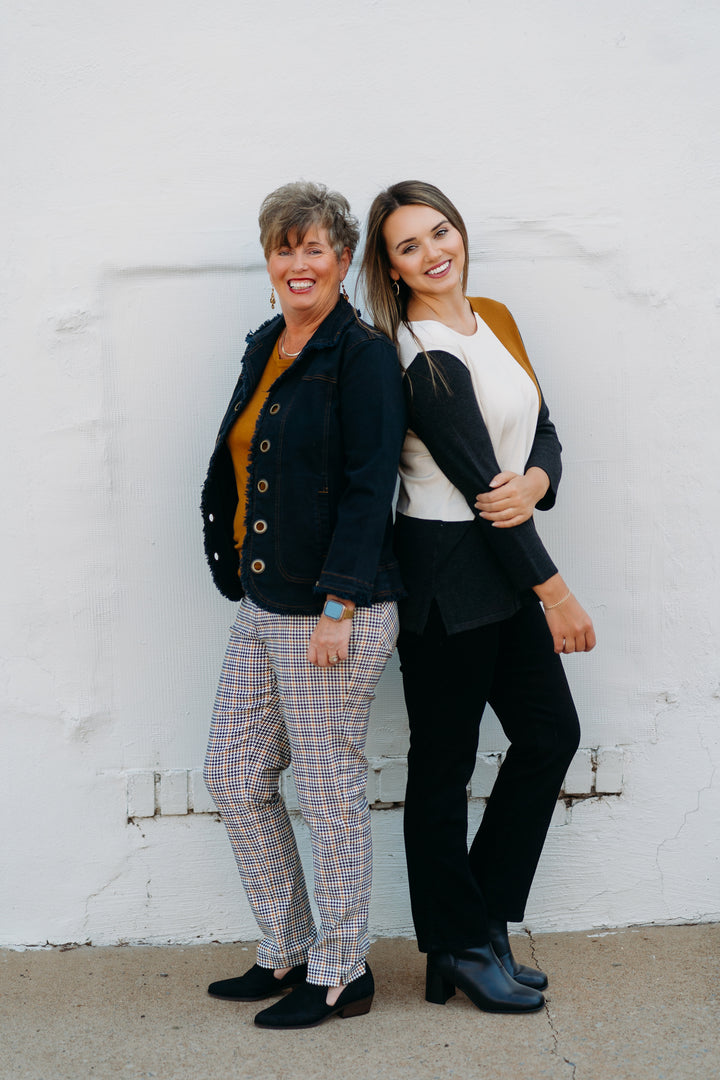 Multiples: 3/4 Sleeve Jewel Neck Color Block Solid Sweater Knit Top M44403KM - 969 Multi