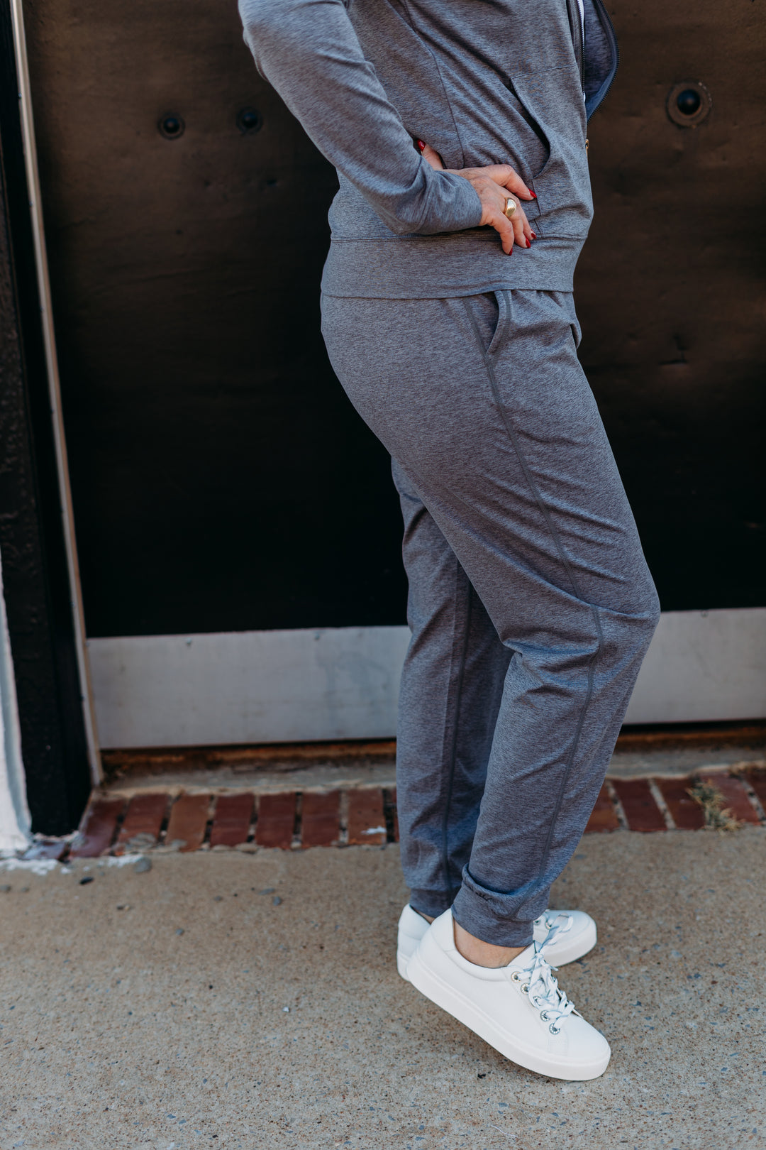 Gylder: Serene Jogger in Ash Grey
