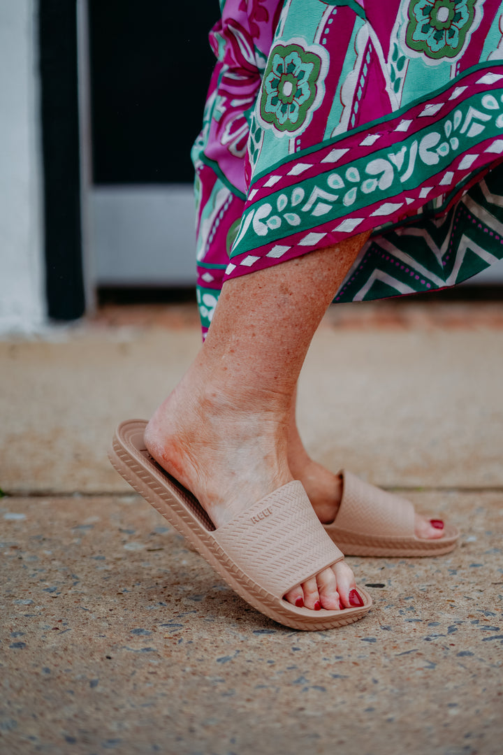 Reef: Water Scout Slides in Oasis