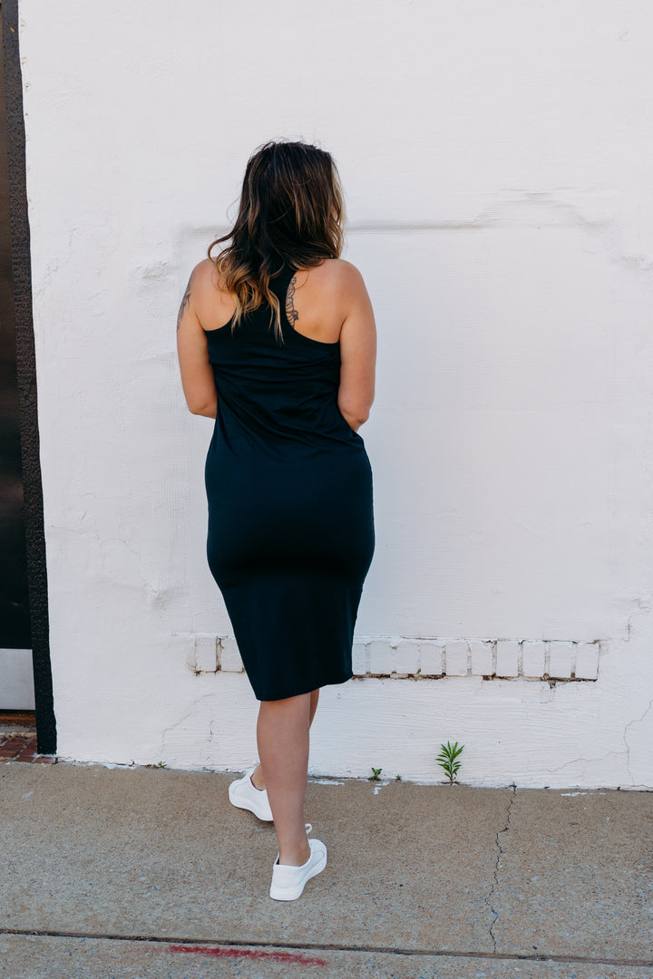 Gylder: Breezy Midi Dress in Black