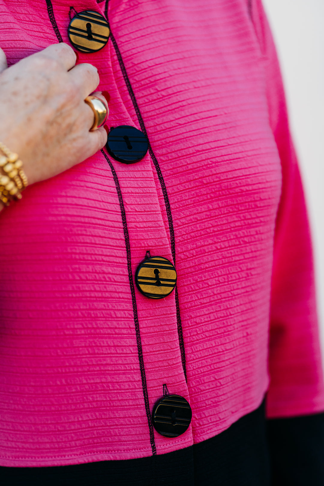 Multiples: 3/4 Band Sleeve Wire Collar Jacket in Fuchsia M15404JM