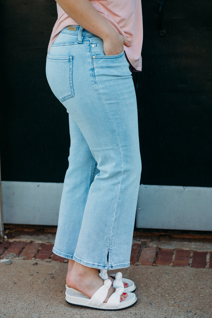 Liverpool: Hannah Cropped Flare Slit Hem in Clarkdale