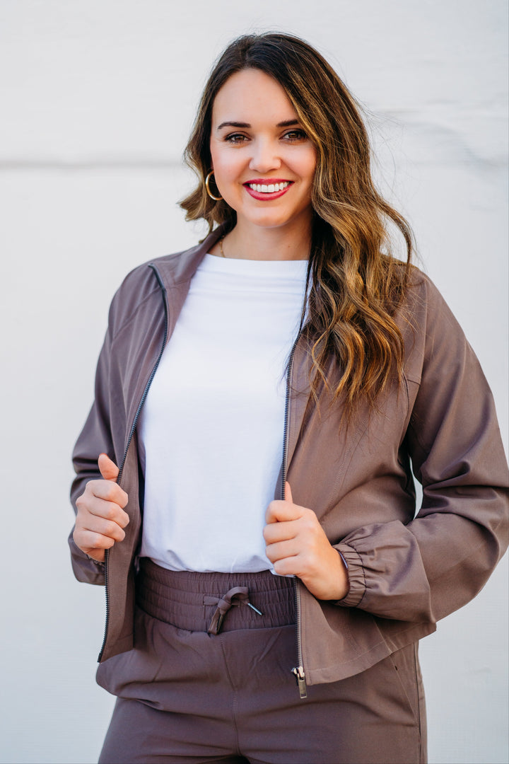 Spanx: On the Move Cinch Back Jacket in Smoke