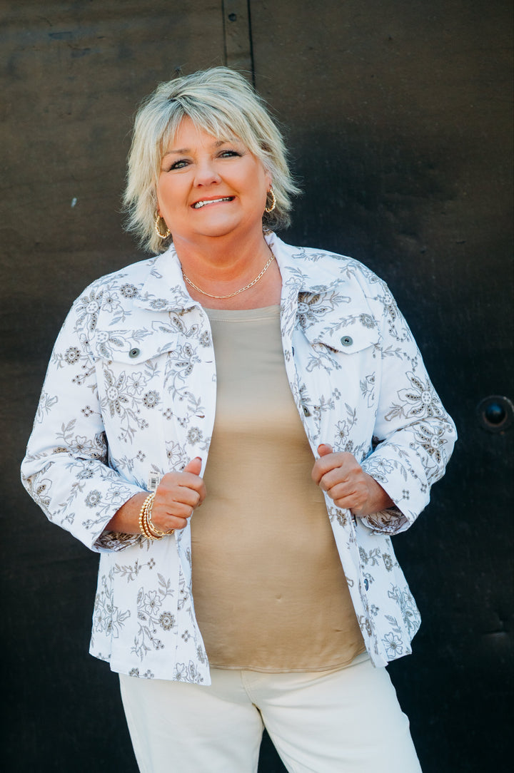 Multiples: (Island tropics) Cuffed 3/4 sleeve Button Front Shaped Hem in White M25302JM