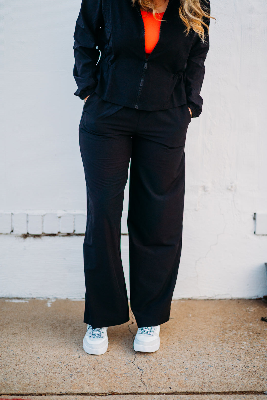 Spanx: On the Move Wide Leg Pant in Very Black