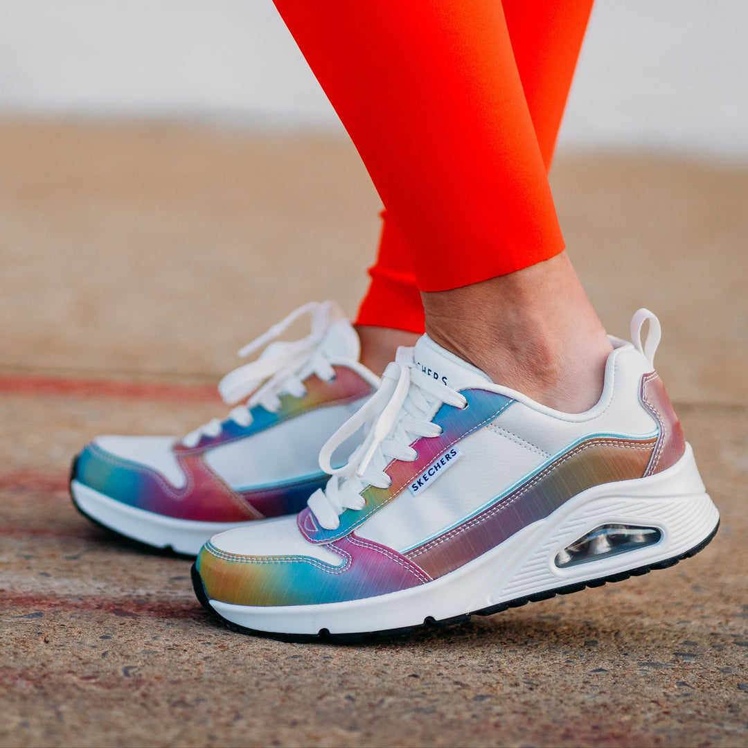 Skechers: Uno Sneakers in Opalescent
