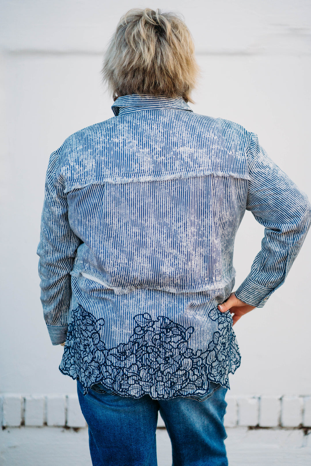 Tru Luxe: Stripe Popover With Border & Cut Outs