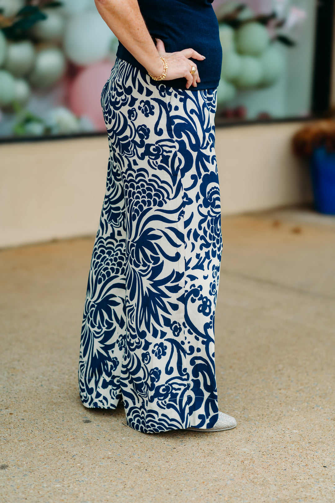 Karen Kane: Wide Leg Pants in Print