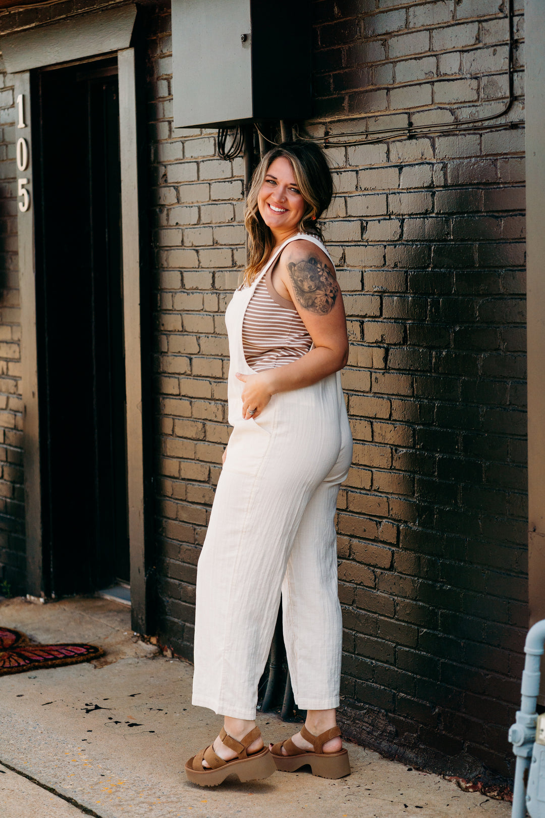 Billabong: Pacific Time in White Cap