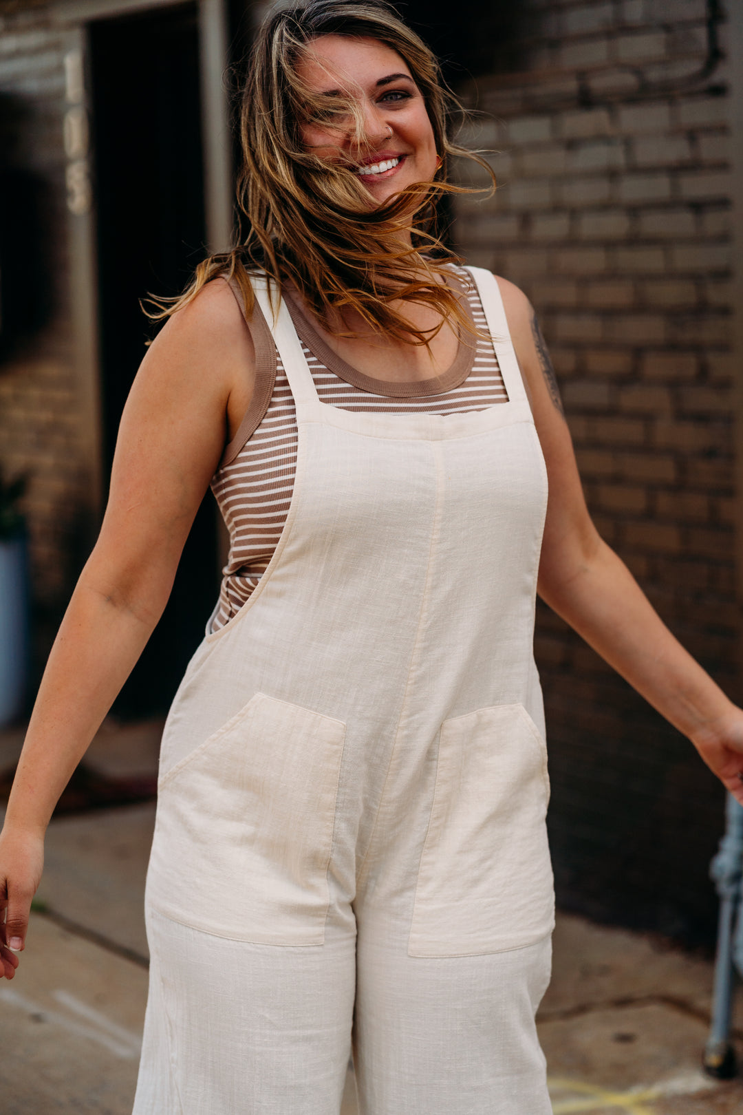 Billabong: Pacific Time in White Cap