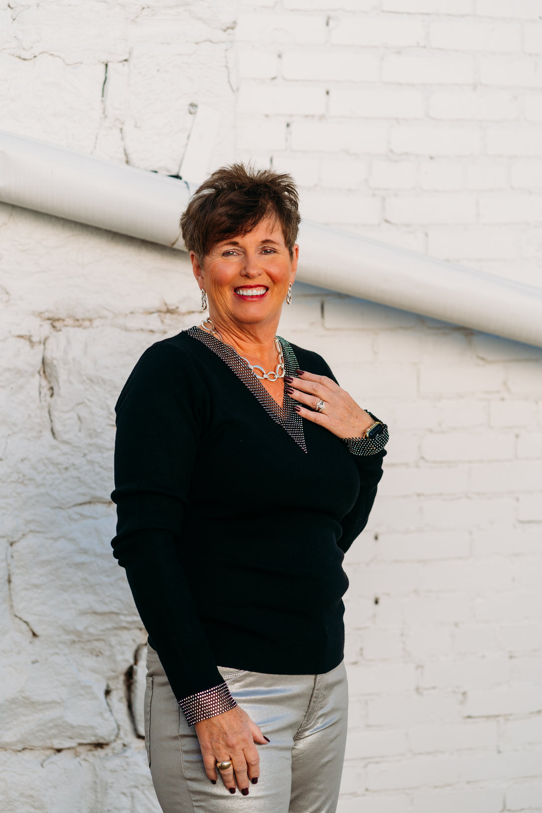 Frank Lyman: Black sweater 244698U