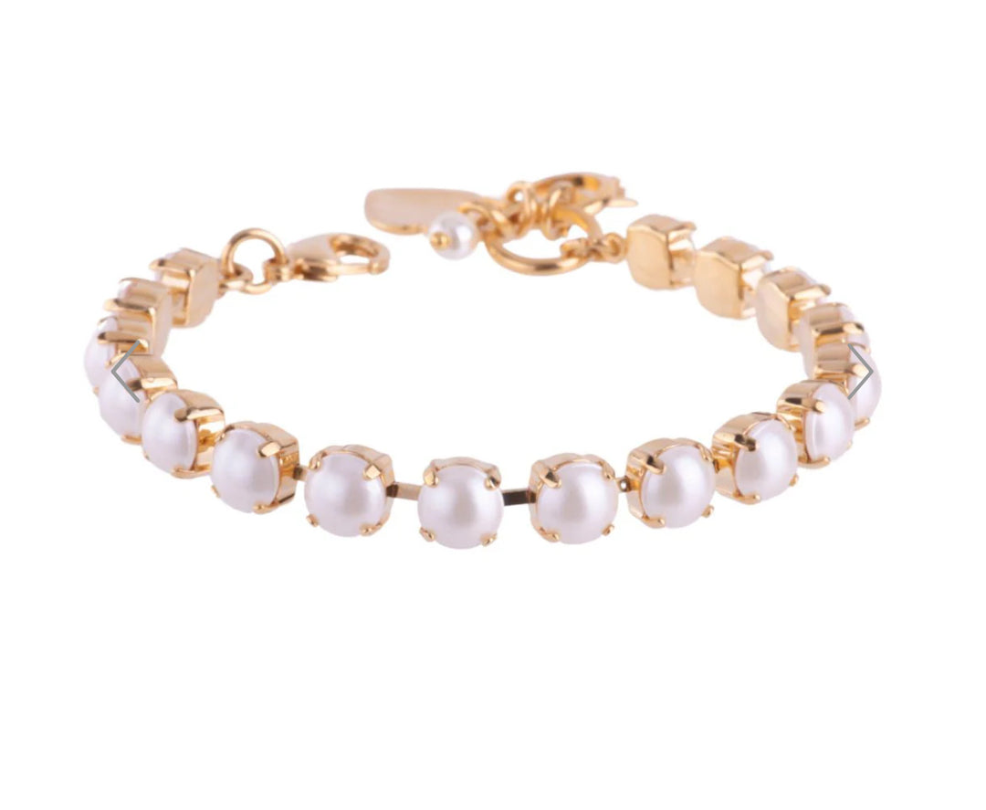 Mariana: Medium Classic Gold Bracelet in “Cream Pearl” B-4435-139139-YG