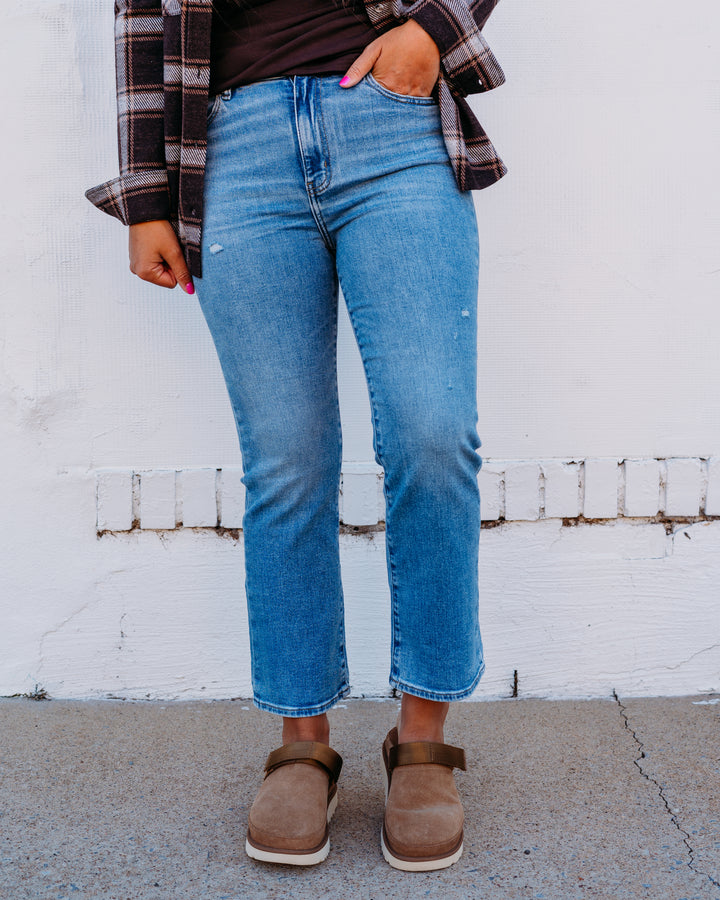 Daze: Shy Girl Straight Leg Jeans in PDA