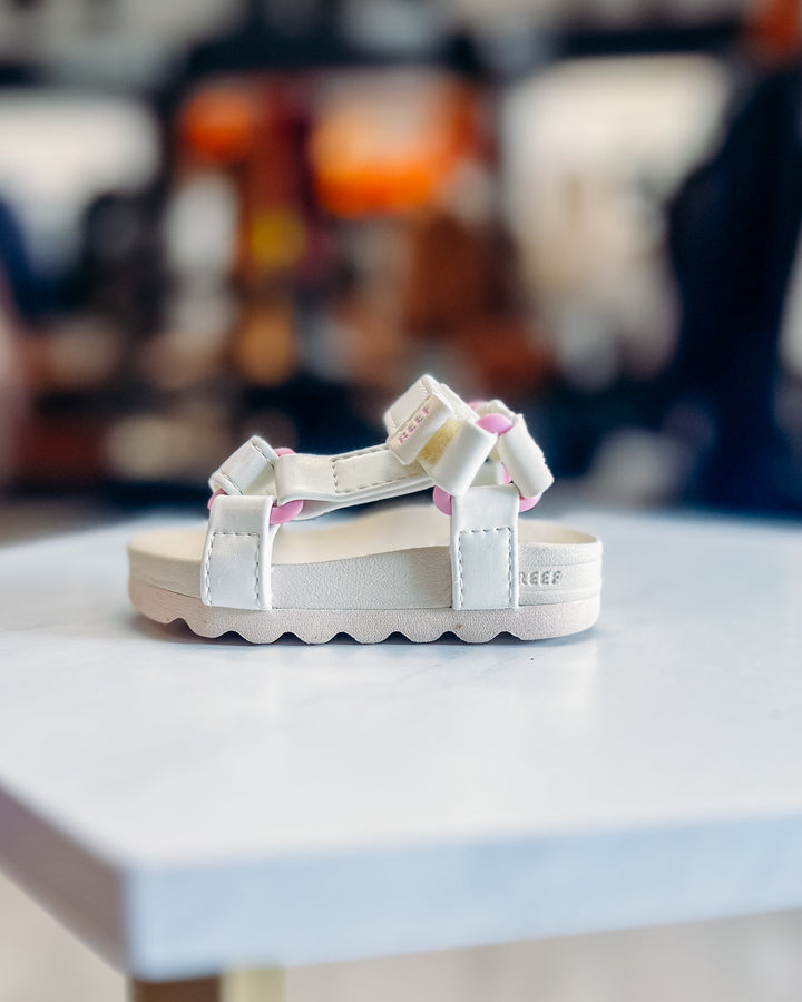 Reef: Little/Kids REM HI Sandals in Iridescent