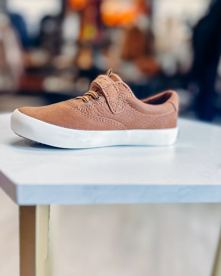 Sperry: Spinnaker Tan