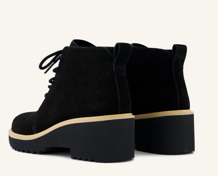 Toms: Maude Lace Up in Black