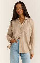 Load image into Gallery viewer, Z Supply: The Perfect Linen Top in Putty
