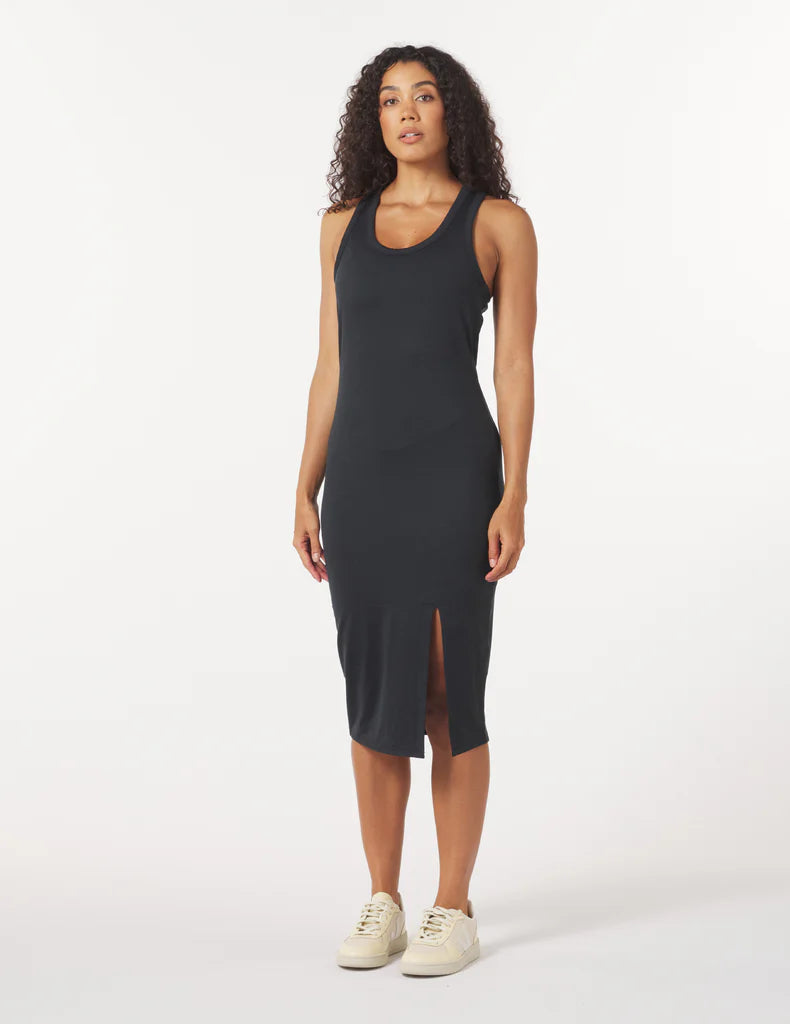 Gylder: Breezy Midi Dress in Black