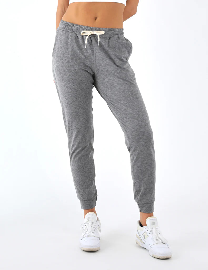 Gylder: Serene Jogger in Ash Grey