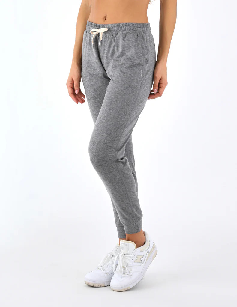Gylder: Serene Jogger in Ash Grey