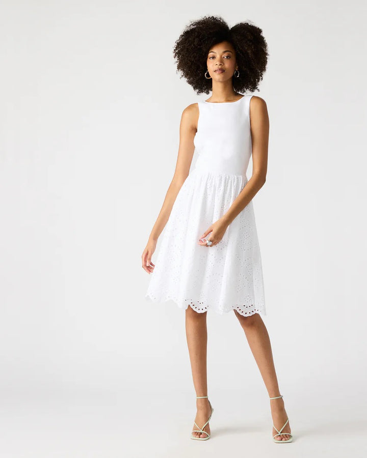 Steve Madden: Julian Dress in White