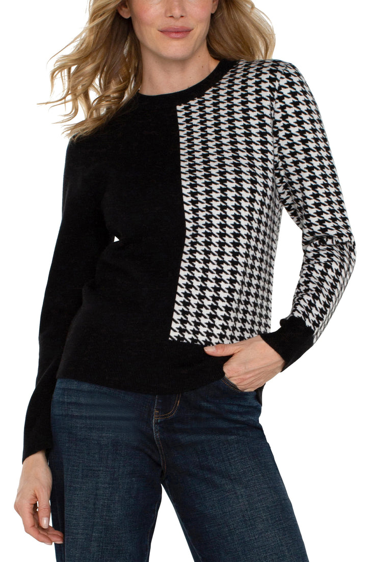 Liverpool: Long Sleeve Crew Neck Blocked Sweater in Black & White Houndstooth