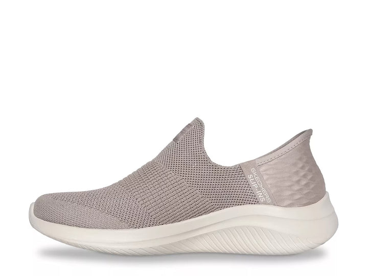 Skechers: Ultra Flex 3.0 Neptune Sneakers in Taupe