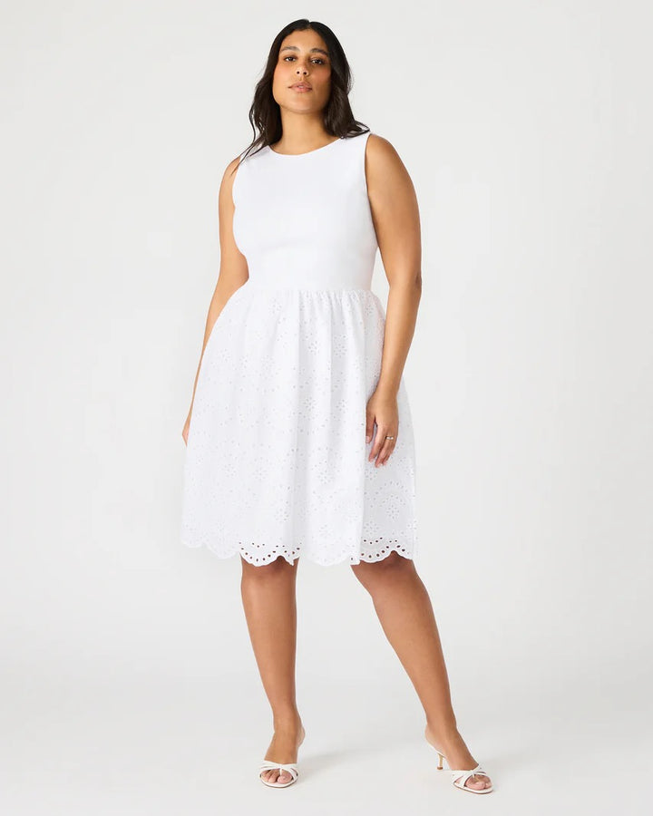 Steve Madden: Julian Dress in White